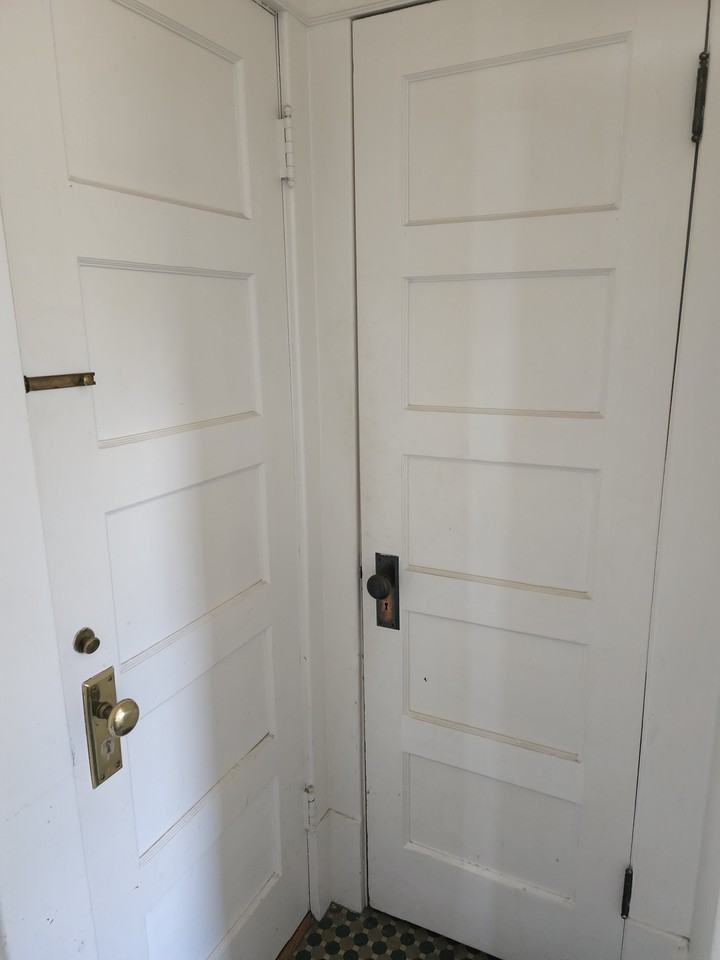 711 N Pine - Photo 5 of 34
