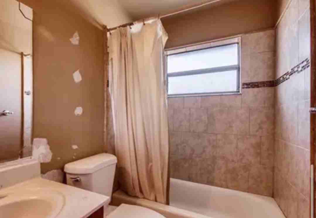 20735 Northeast 8th Court - Photo 2 of 10