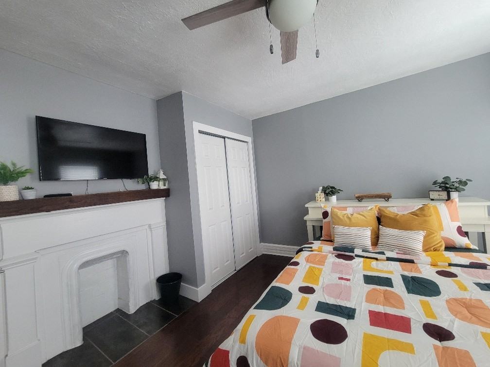 236 N 21st St - Photo 6 of 8