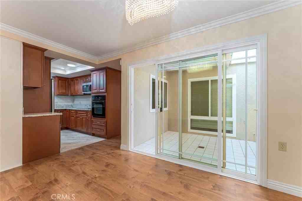 707 Avenida Majorca ##G - Photo 6 of 17