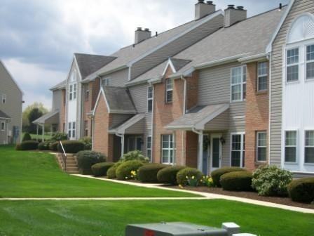 102 Kelly Ct - Photo 3 of 13