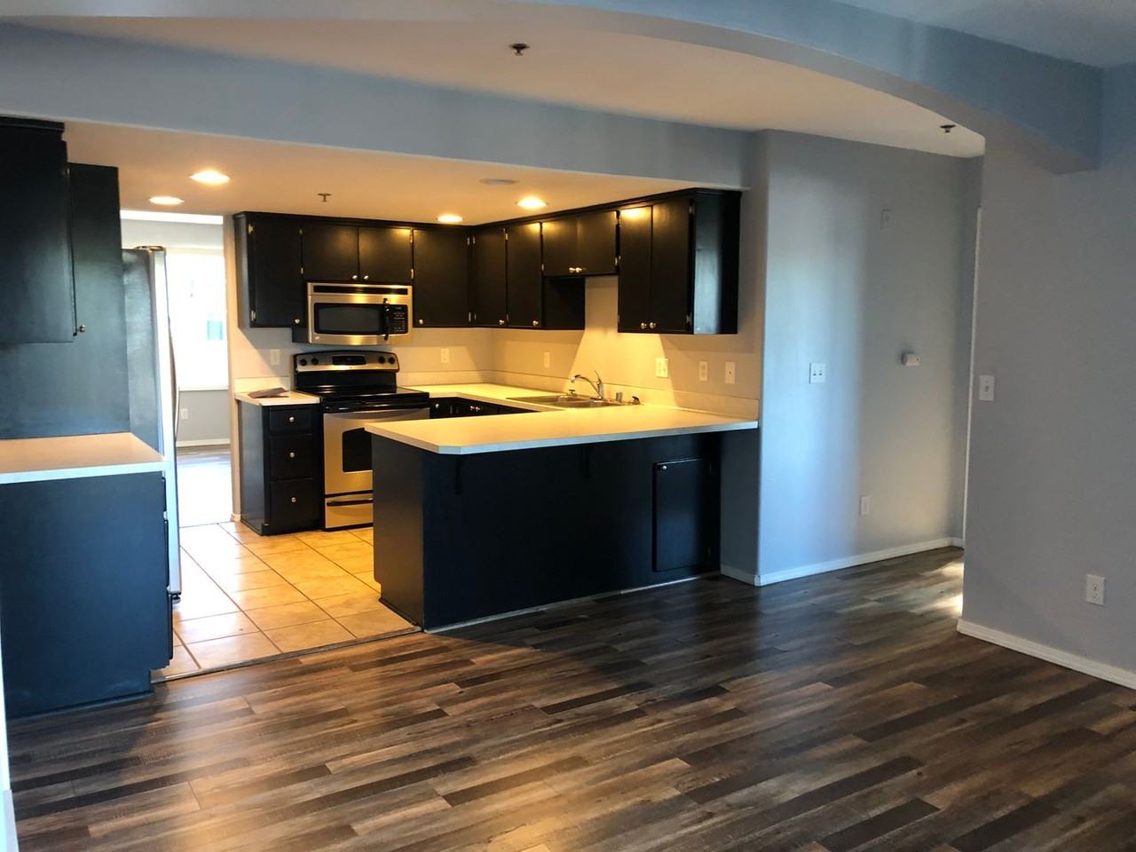 300 N Oak Harbor St Apt B201 - Photo 7 of 24