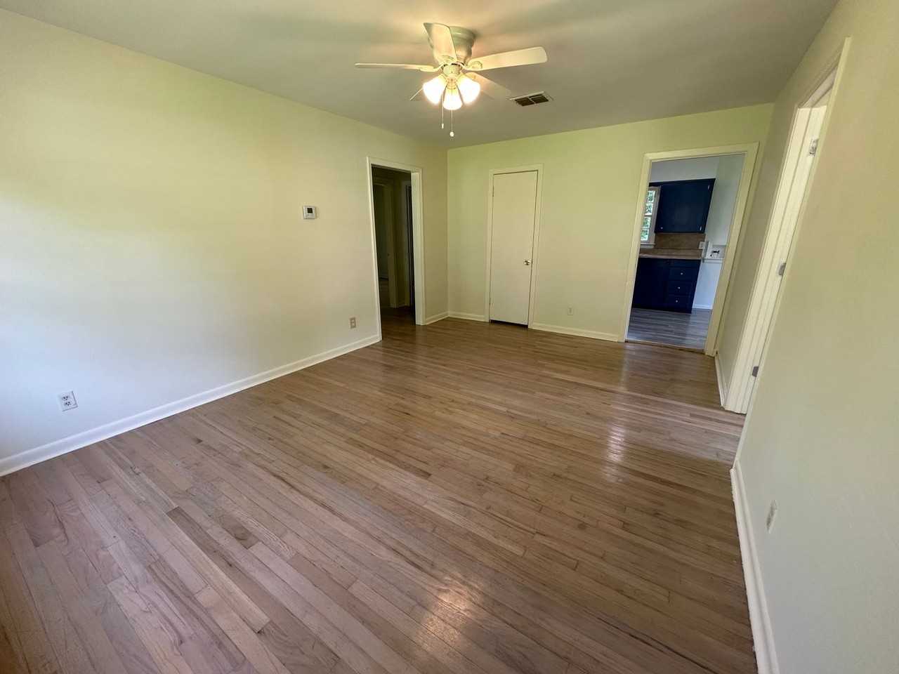 1345 Louis Street - Photo 3 of 9