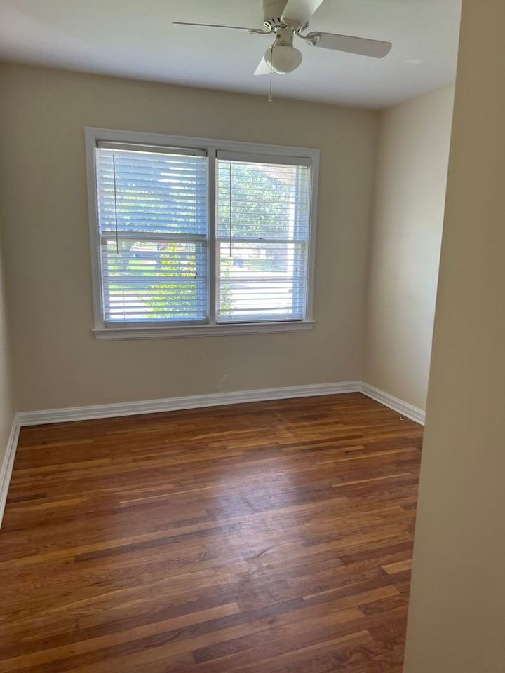 4026 Peachtree St - Photo 6 of 10