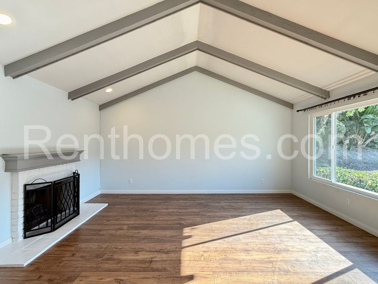 14866 Del Diablo Ln - Photo 2 of 26