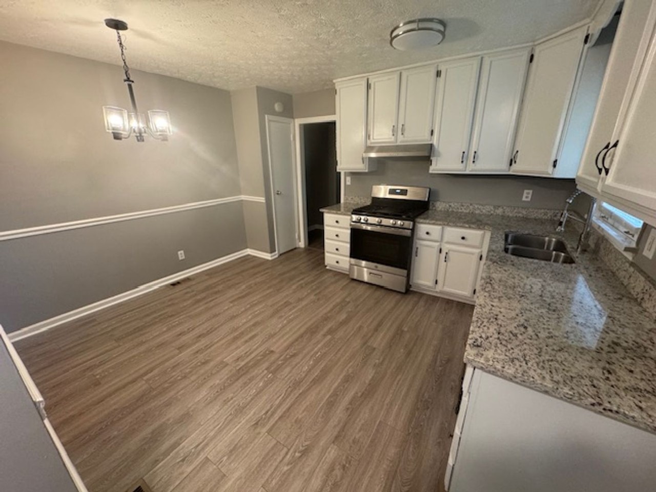 143 Alton Dr - Photo 5 of 13