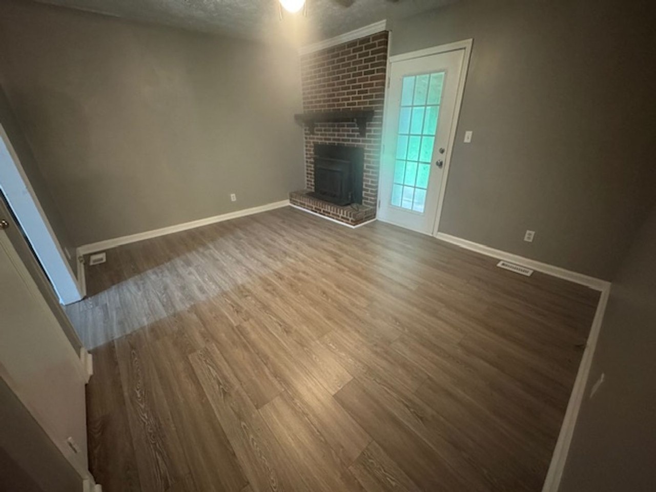 143 Alton Dr - Photo 7 of 13