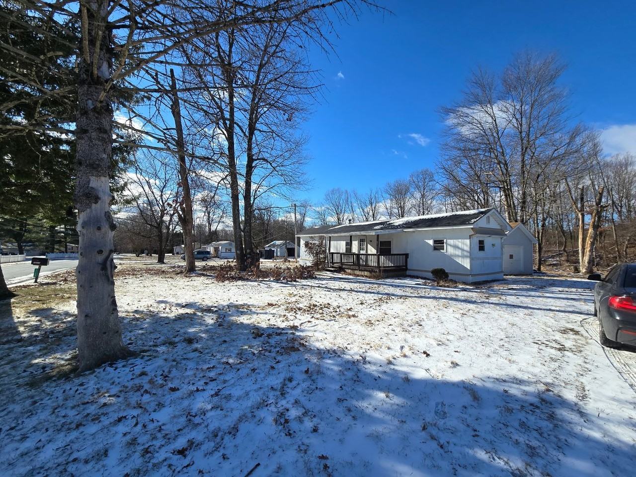 1142 E Stateside Dr - Photo 2 of 14