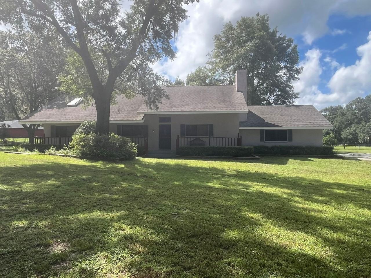 13634 Nw 70th St - Photo 2 of 34