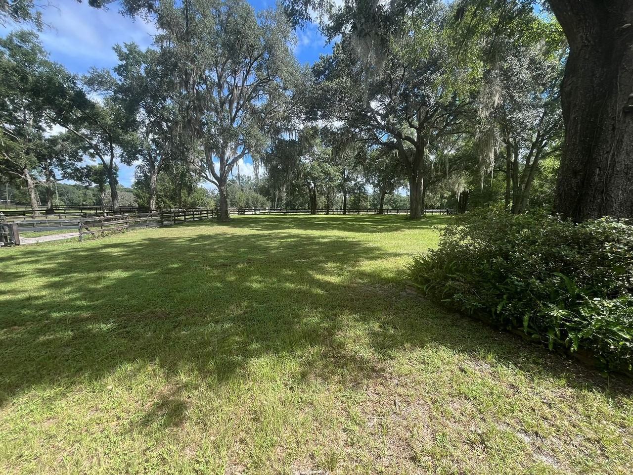 13634 Nw 70th St - Photo 3 of 34