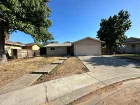 2631 Dobbins Ln - Photo 1 of 1