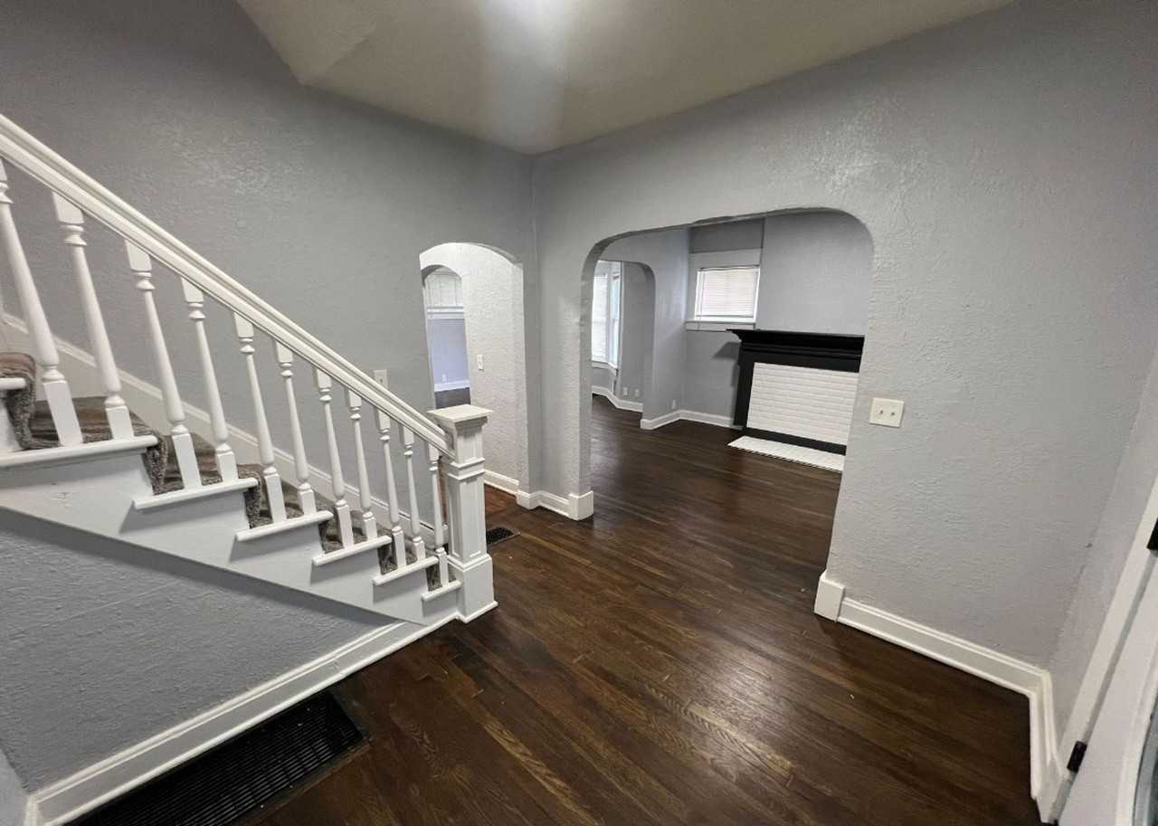 3743 Brooklyn Ave - Photo 2 of 26