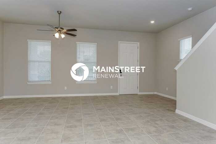 518 Venetian Villa Dr - Photo 3 of 17
