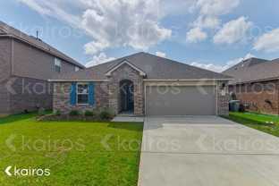 118 E Broussard St - Photo 1 of 1