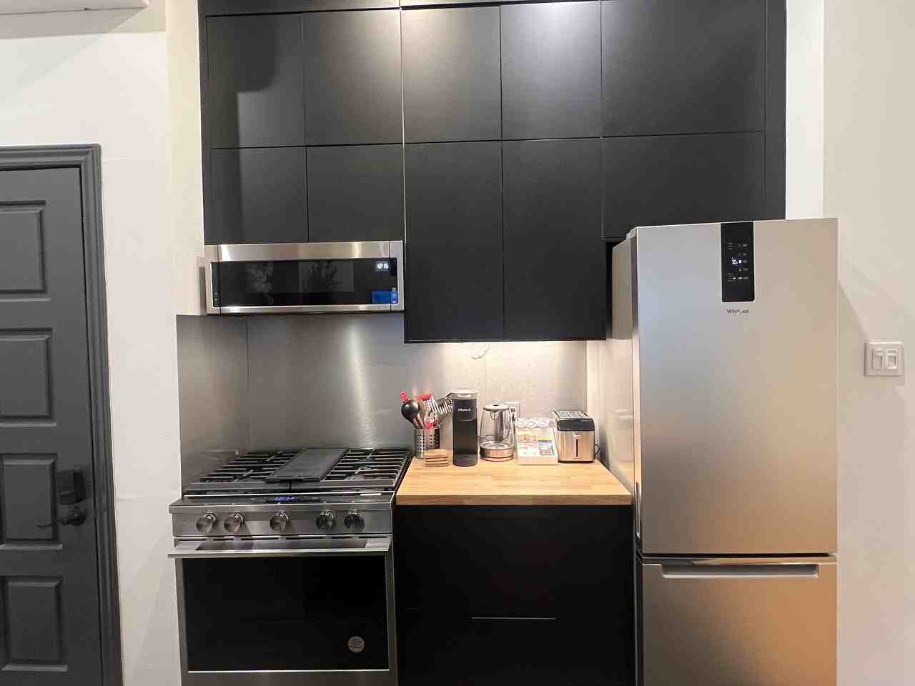 62 Poulett Street ##1 - Photo 3 of 15