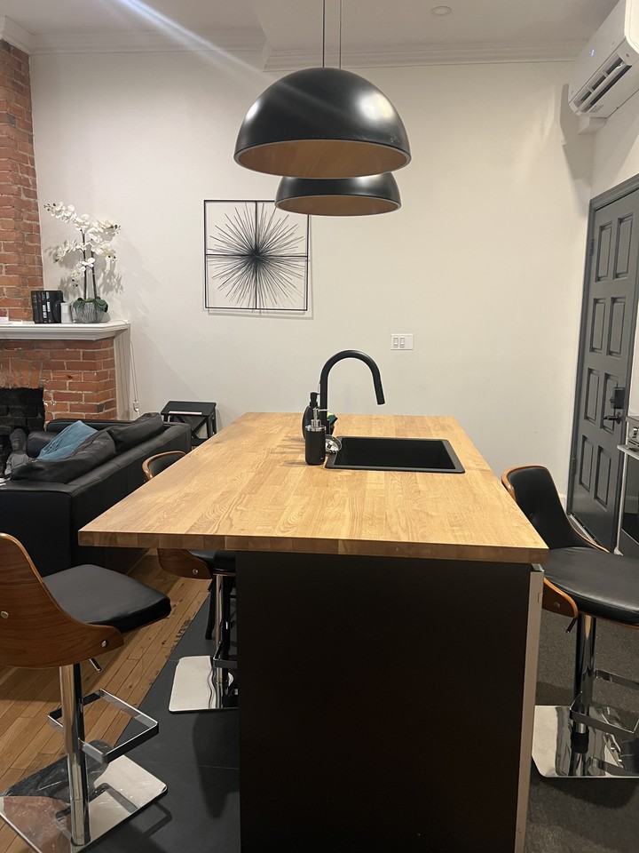 62 Poulett Street ##1 - Photo 2 of 15