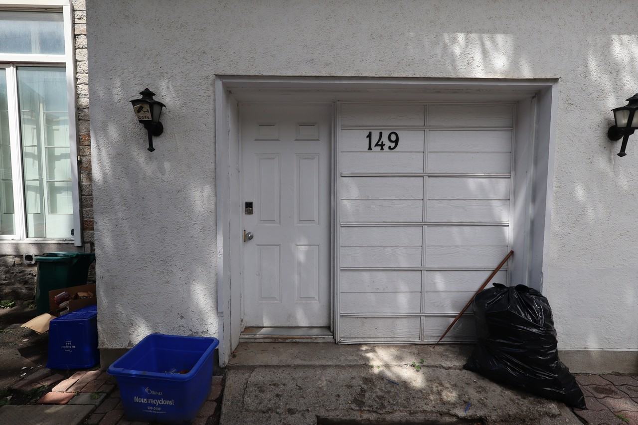 149 Daly Avenue - Photo 3 of 17