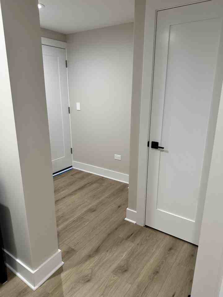 330 Barton Ave #G - Photo 7 of 8