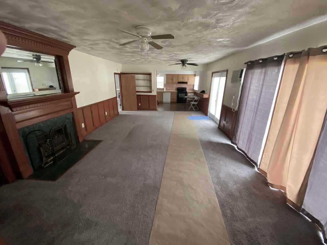 824 Rosery Rd Nw #NA - Photo 3 of 18