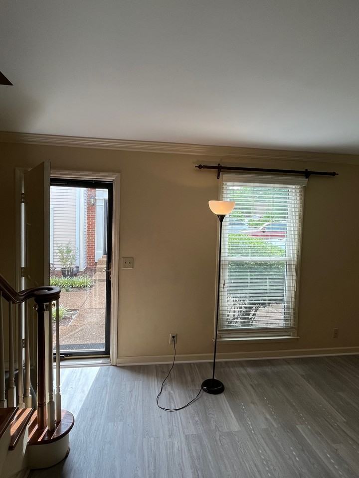 2139 Acklen Ave #F - Photo 3 of 23