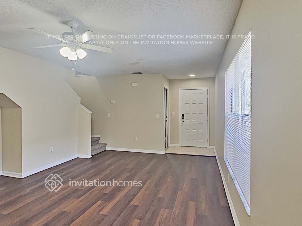 28537 Seashell Ct - Photo 4 of 16