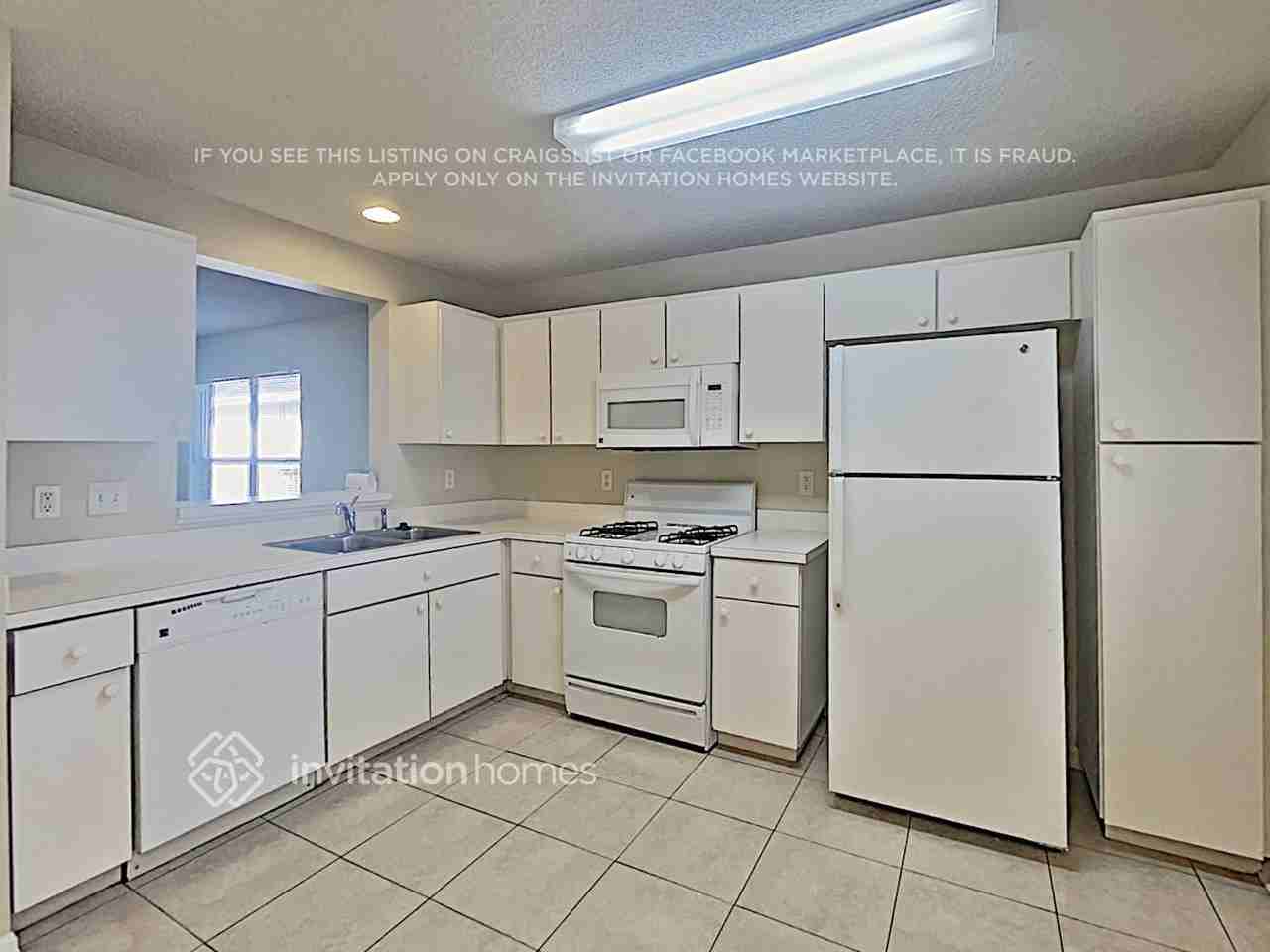 28537 Seashell Ct - Photo 6 of 16
