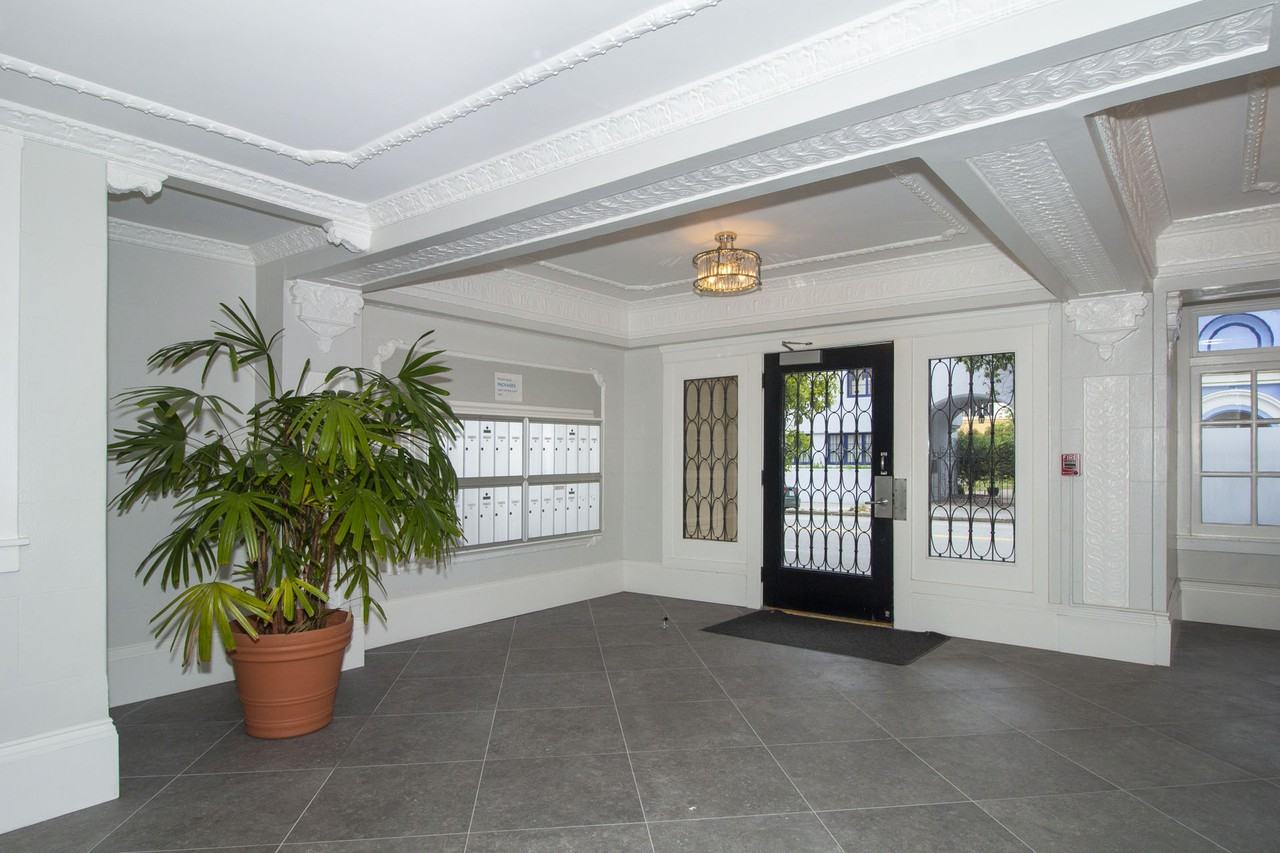 250 Fell - Photo 3 of 4