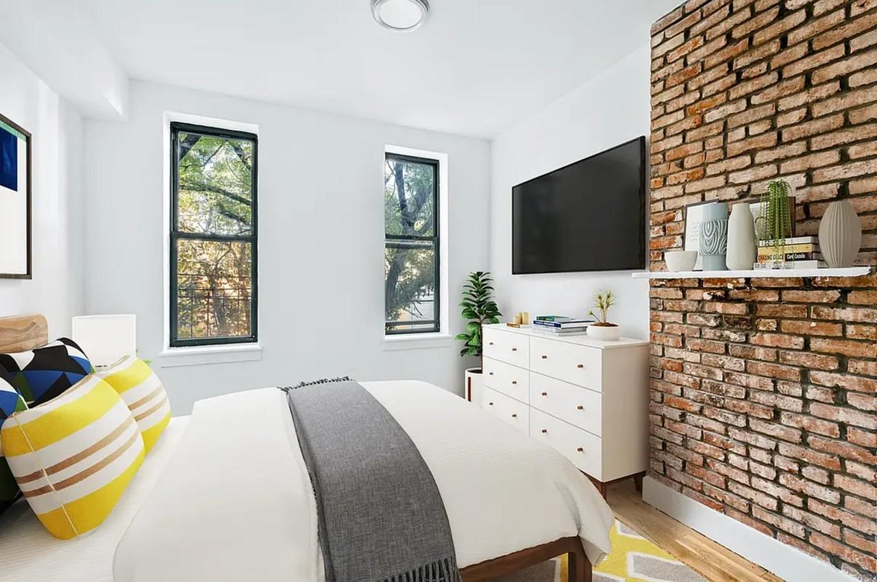 733 Dekalb Ave #3F - Photo 4 of 5