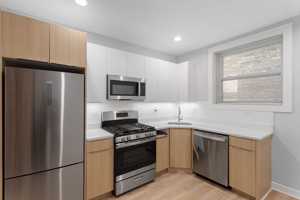 featured image of 7381 N Damen Ave