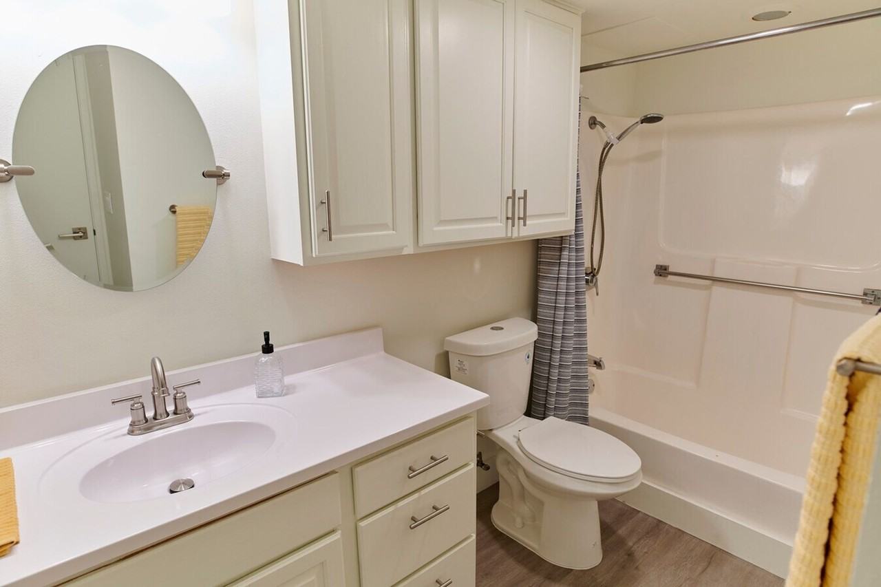 7300 W Dean Rd - Photo 4 of 31