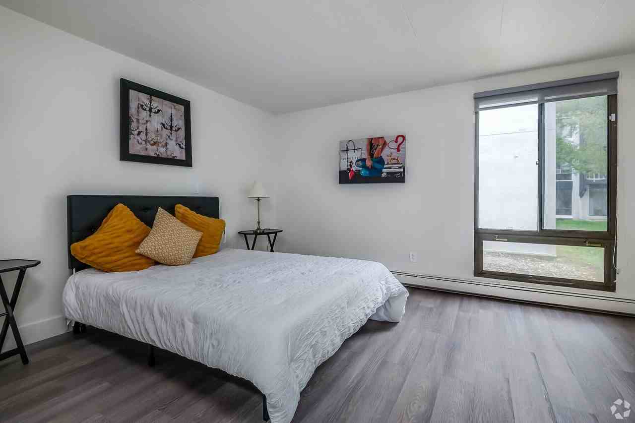 7300 W Dean Rd - Photo 7 of 31