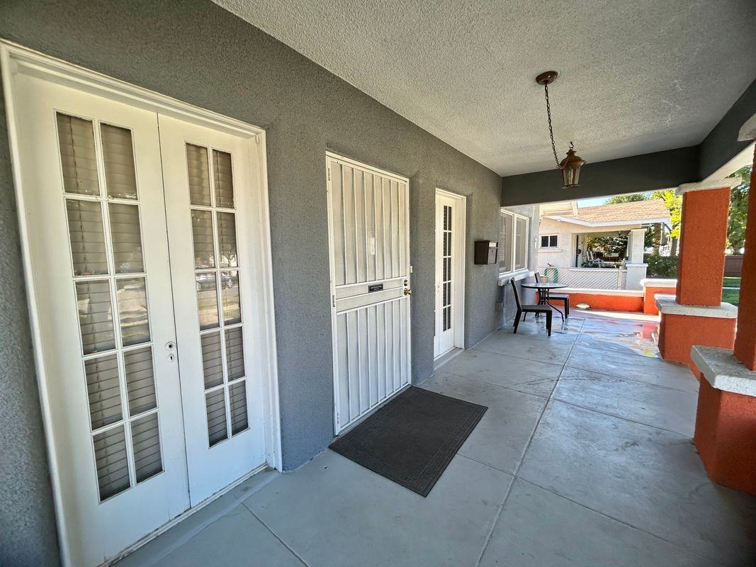 3150 Lime St - Photo 2 of 20