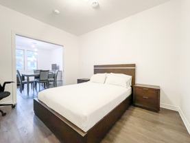1672 Rue Saint-Denis - Photo 1 of 1