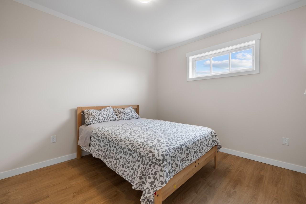 425 Kelvin Rd Lowr - Photo 7 of 10