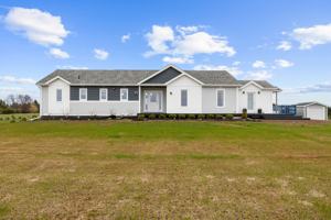 featured image of 425 Kelvin Rd