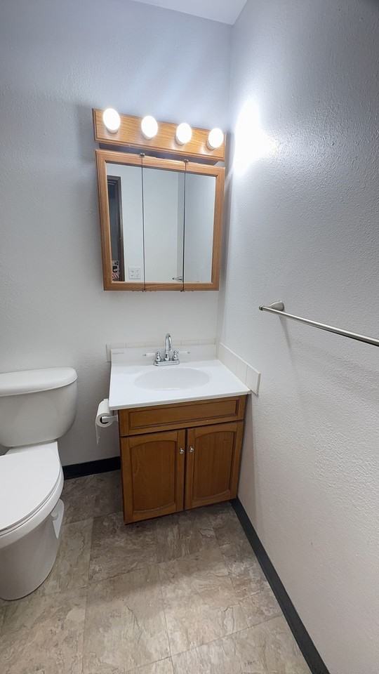 Neighborhood Charm, Park Views, and No Utility Bills - Photo 4 of 8