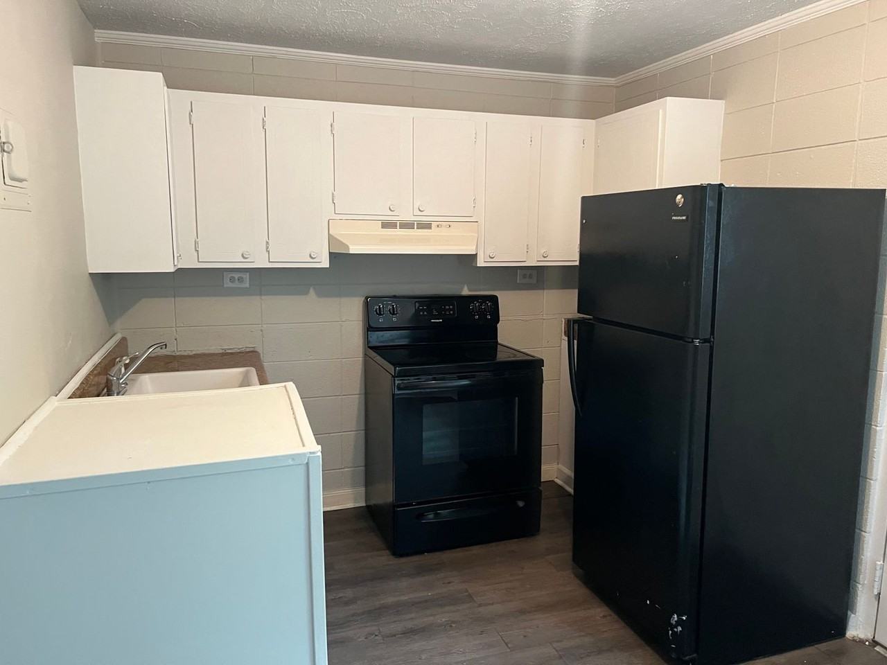 SH300-McBrayer Street Towns - Photo 5 of 12