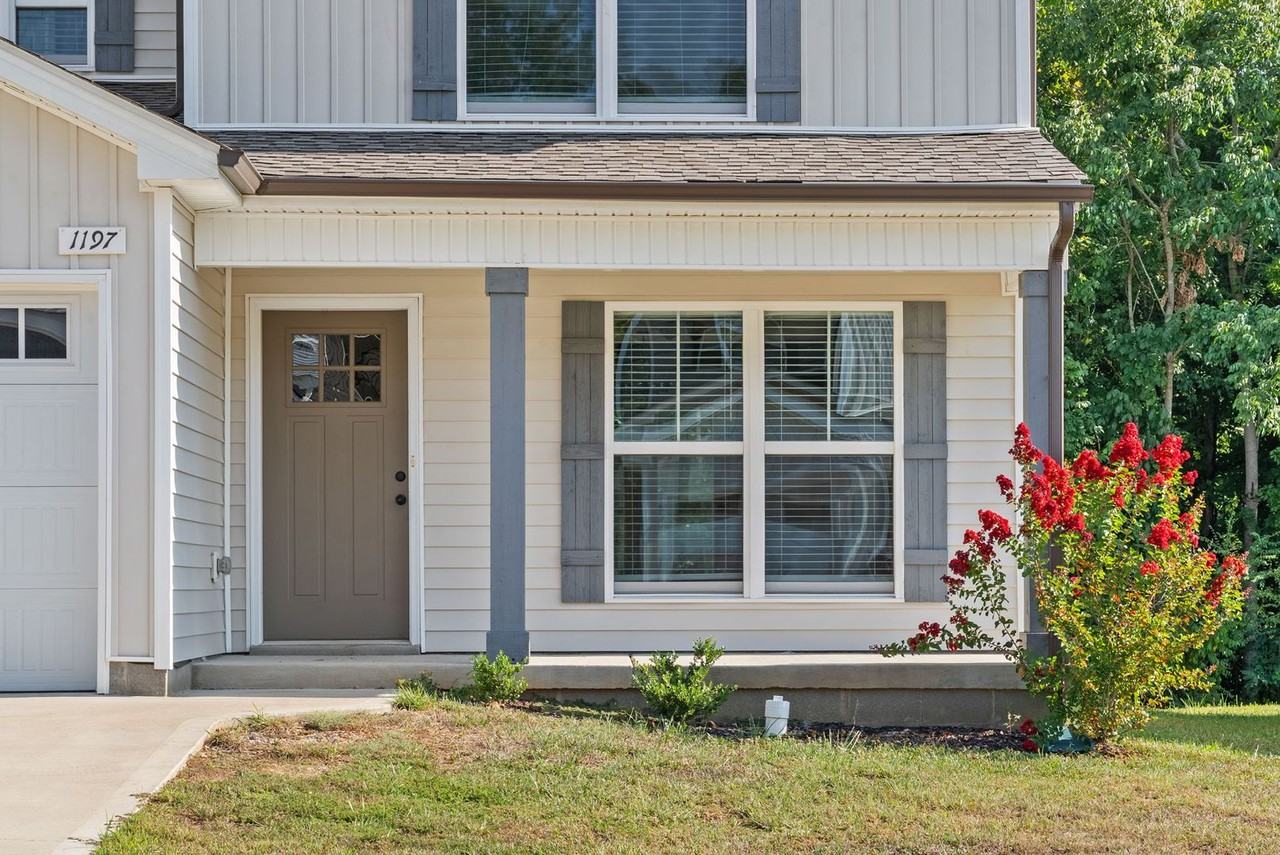 1197 Cottonwood Dr - Photo 3 of 26