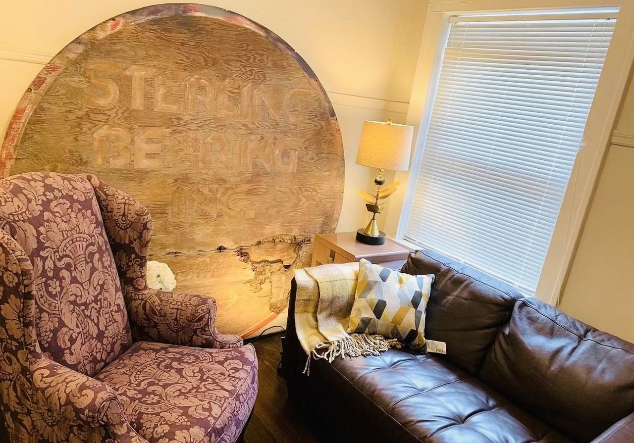 Smart Lofts on Gladstone - Photo 4 of 22