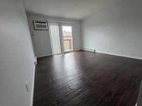 330 29th Street Dr SE - Photo 1 of 1