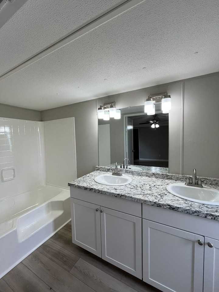 Grove Point Mobile Homes - Photo 2 of 18