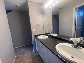 560 Abby Ln #8 - Photo 1 of 1