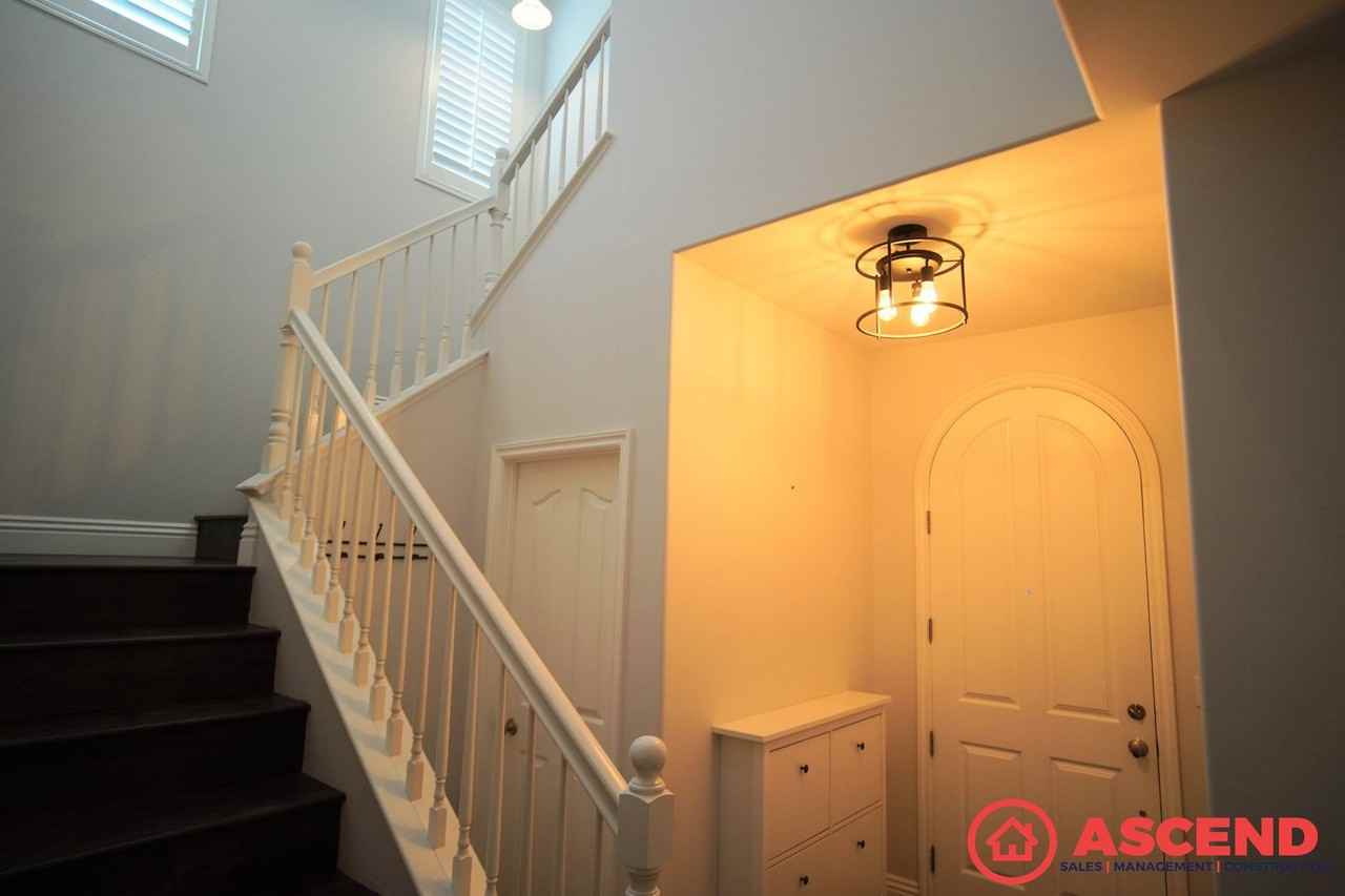 8307 Bantam St - Photo 3 of 33