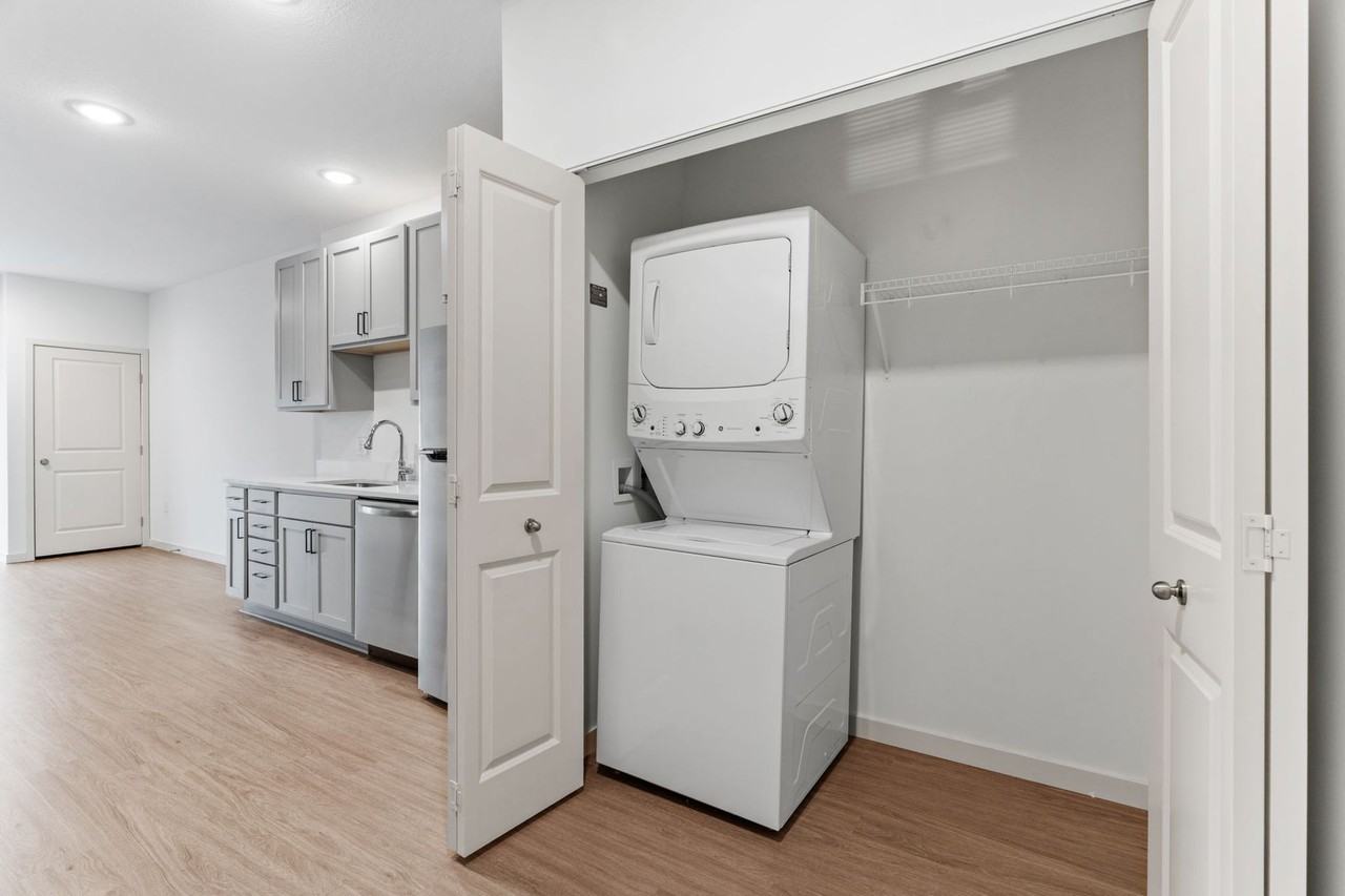 The Lucy Apartments | St. Paul - Photo 6 of 19