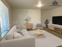 featured image of 112 Tacoma Blvd S