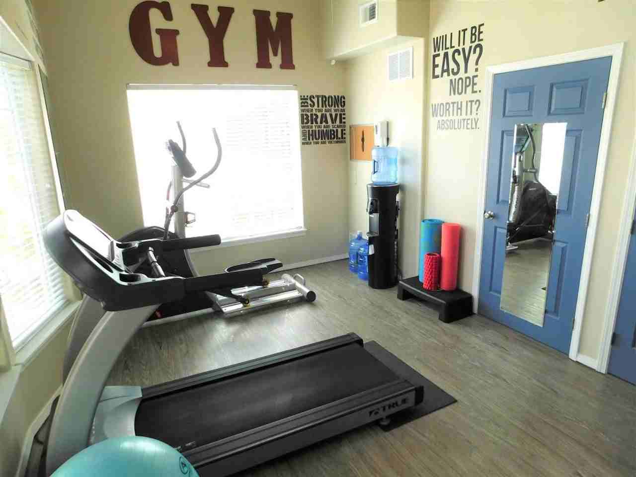 Town Center Heights Apartments - Photo 6 of 20