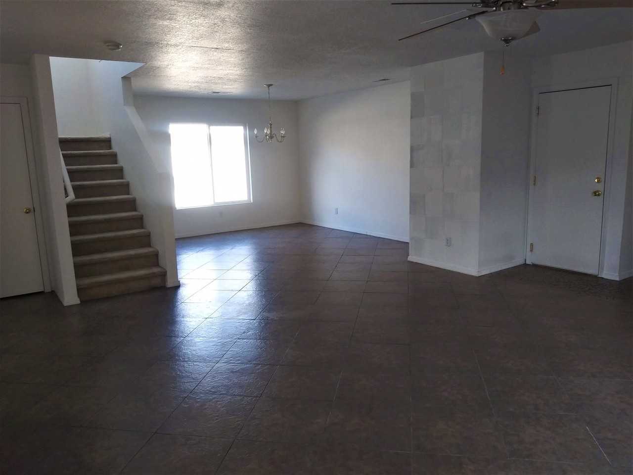 7705 Stadler Ave Nw - Photo 5 of 29