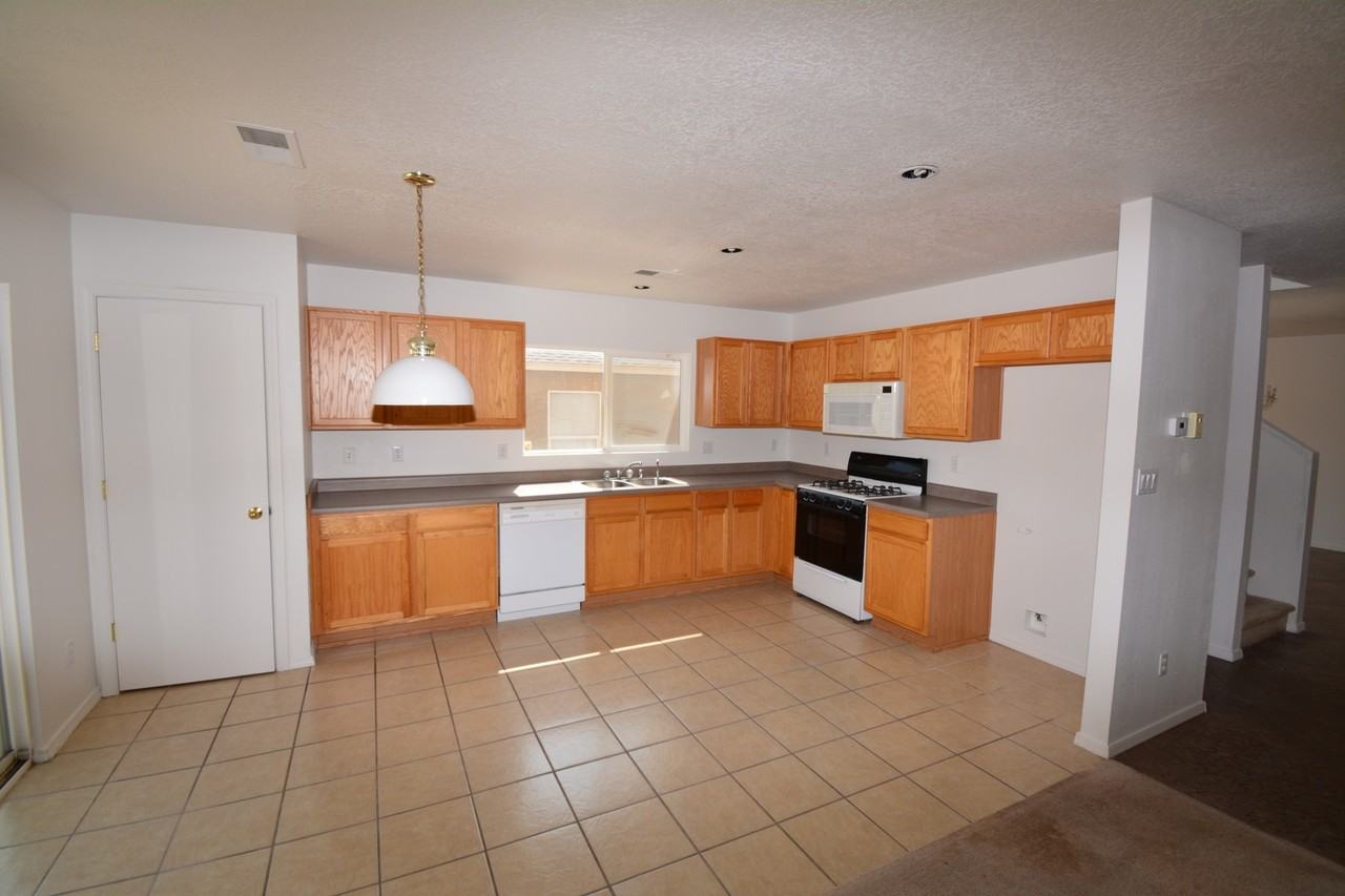 7705 Stadler Ave Nw - Photo 6 of 29