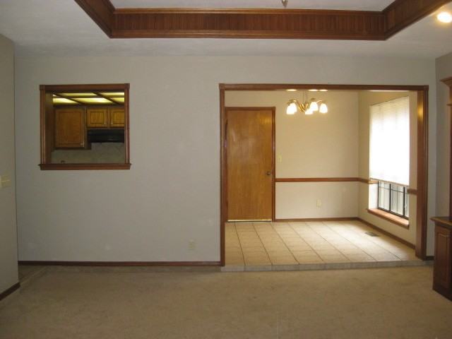 2607 Wood Hollow Court - Photo 7 of 9