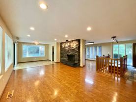 12819 Ne 5th Pl - Photo 1 of 1